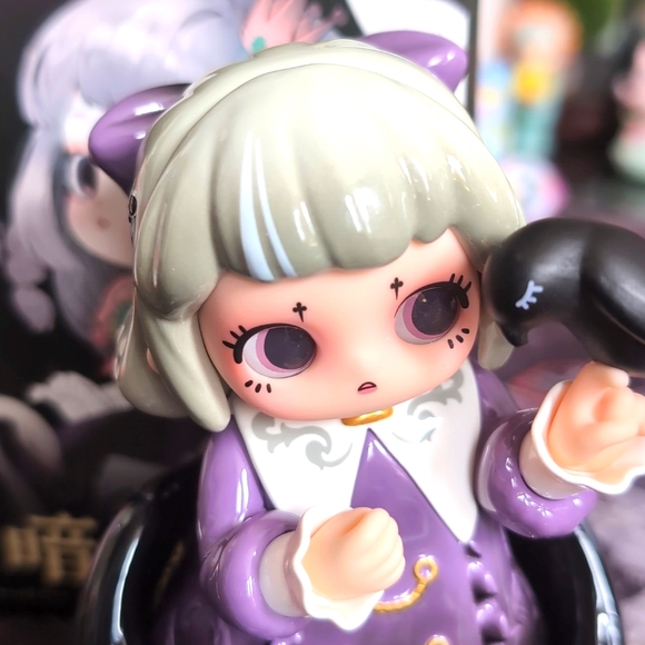 Ziyuli Other - ❤️Buy 2 Get 1 FREE 🤗 Ziyuli Designer collectible figure- "Raven's Secret"